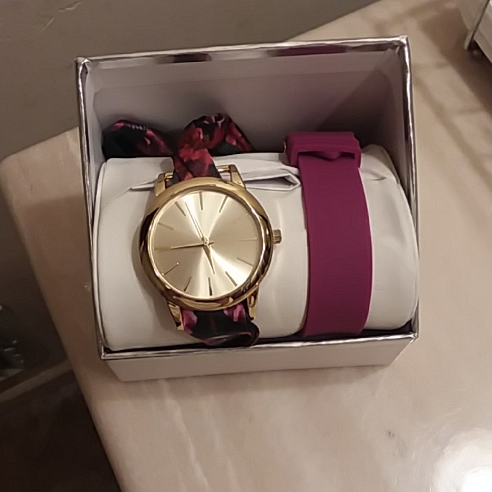Gold JCPenney's Watch With Two Straps